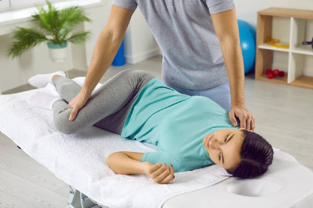 4 career opportunities with a doctor of chiropractic degree