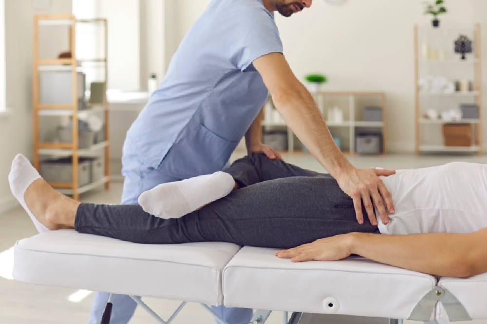 top scholarship programs for doctor of chiropractic students